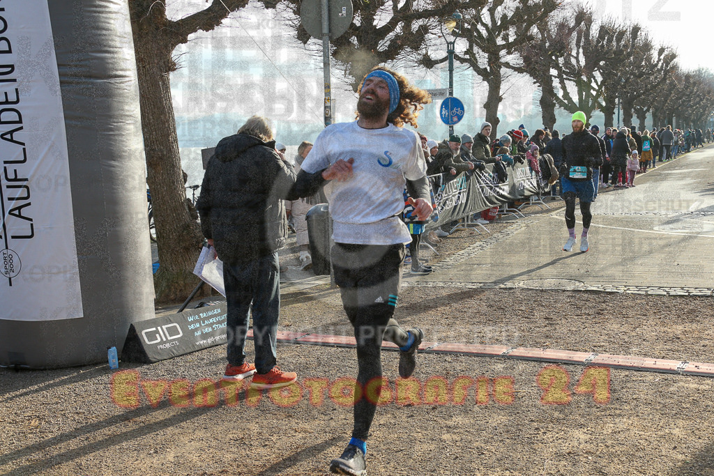 241231_1155_EX1_2927 | Sportfotografie im Rhein-Sieg Kreis, Köln, Bonn, NRW, Rheinland Pfalz, Hessen, etc. Unser Tätigkeitsfeld umfasst den Laufsport vom Volkslauf über den Marathon, Duathlon, Triathon bis zum Ultralauf wie Kölnpfad Ultra oder Schindertrail.