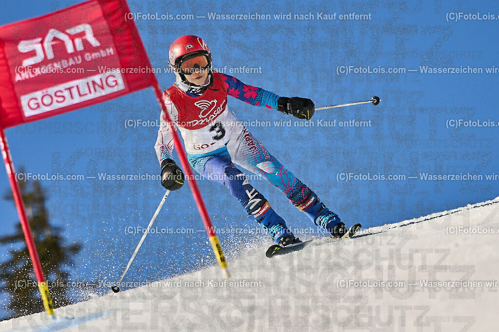 ALP4403_WCM-SuperGiant_Kat-C_Tani Hisako | (C)FotoLois.com, Alois Spandl, World Criterium Masters Ski Alpin 2023 Hochkar, SuperGiantSlalom, Kategorie C, Mi 22. März 2023.