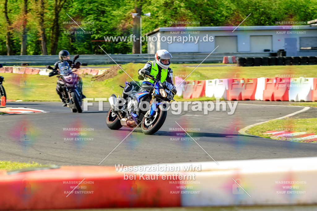 _OTO1499 | Hier findet Ihr Bilder von Touristenfahrten auf der Nürburgring Nordschleife oder von anderen Veranstaltungen die ich besucht habe. Viel Spass beim Durch Schauen 