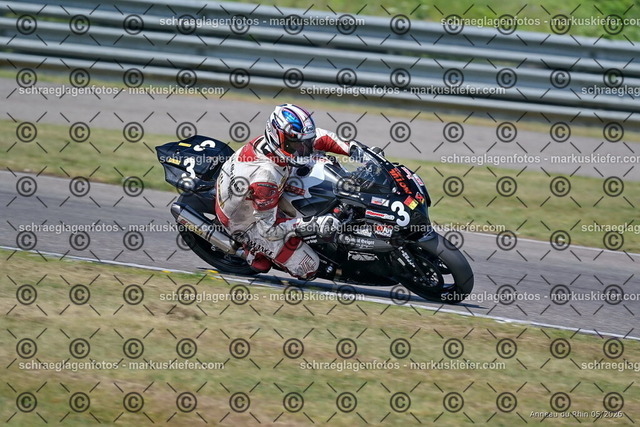 26BT02-0630 | markuskiefer.com - Realisiert mit Pictrs.com