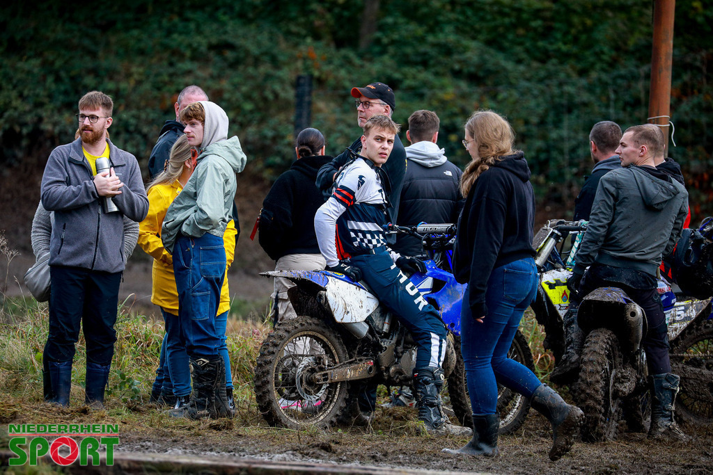 OpenTrack2024_Samstag_127 | Bildergalerie von Sport-Ereignissen aber auch von weiteren spannenden Dingen - nicht nur vom Niederrhein. In Anlehnung an den bekannten Spruch von Hanns Dieter Hüsch heißt das Motto: "Niederrhein ist überall".  - Realisiert mit Pictrs.com