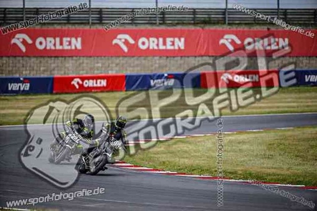 pubi2270 | Professionelle Fotos von Sportveranstaltungen, aber auch Hochzeiten und anderen Events. - Realisiert mit Pictrs.com