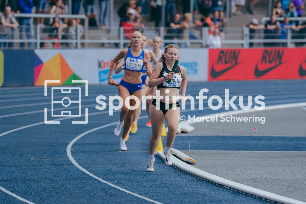 Deutsche Meisterschaften der Frauen und Männer 2026 | Greta Warmuth, LG Stadtwerke München, 3x800-Meter-Staffel, Deutsche Meisterschaften der Frauen und Männer 2026, Lohrheidestadion Bochum-Wattenscheid, 26.07.2026. Foto: Marcel Schwering / sportimfokus - Realisiert mit Pictrs.com