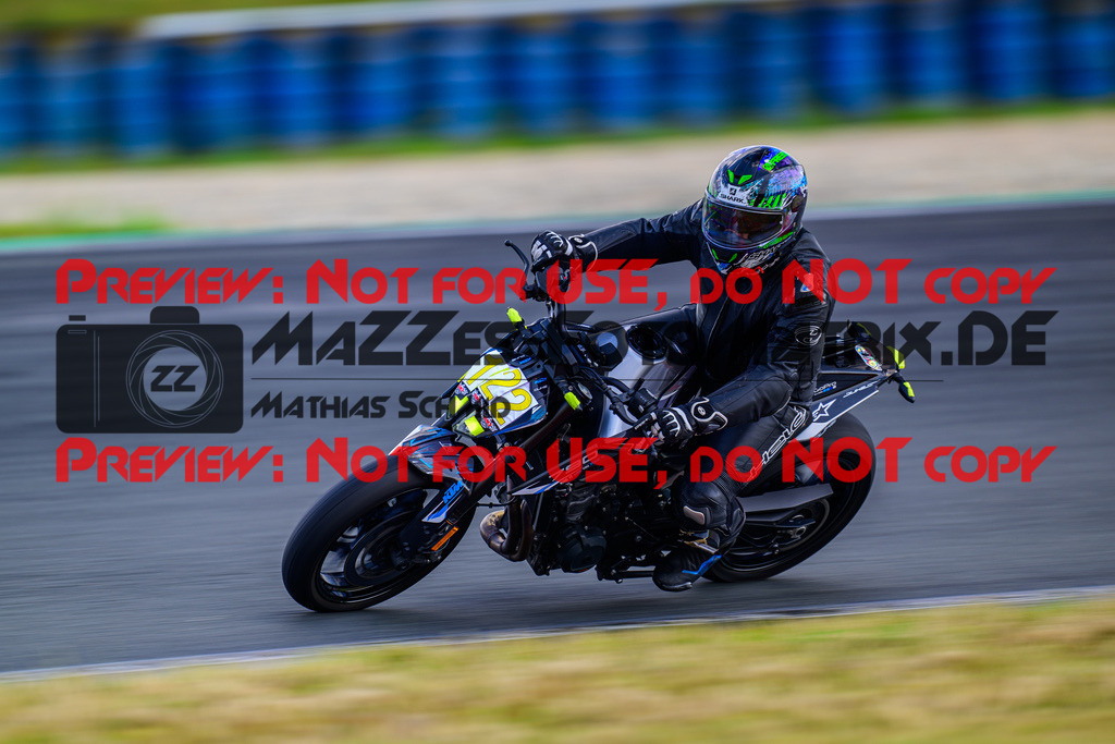 MaZZes_FotoMatrix_240725_6007705_3799 | GELB