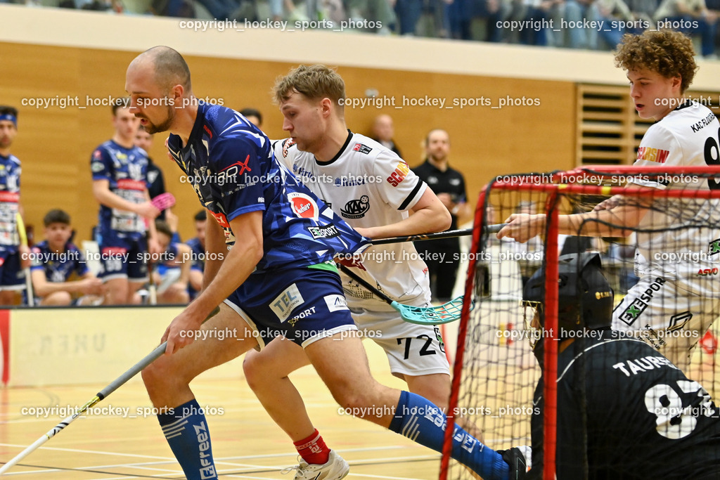 VSV Unihockey vs. KAC Floorball | #13 Jan Sláma VSV Unihockey, #72 Arttu Sorri KAC Floorball, VSV Unihockey vs. KAC Floorball, VSV Unihockey vs. KAC Floorball am 28.03.2026 in Villach (Ballspielhalle St. Martin), Austria, (Photo by Bernd Stefan)