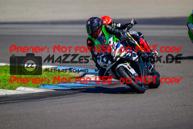 MaZZes_FotoMatrix_240520_6021986_8397 | INST