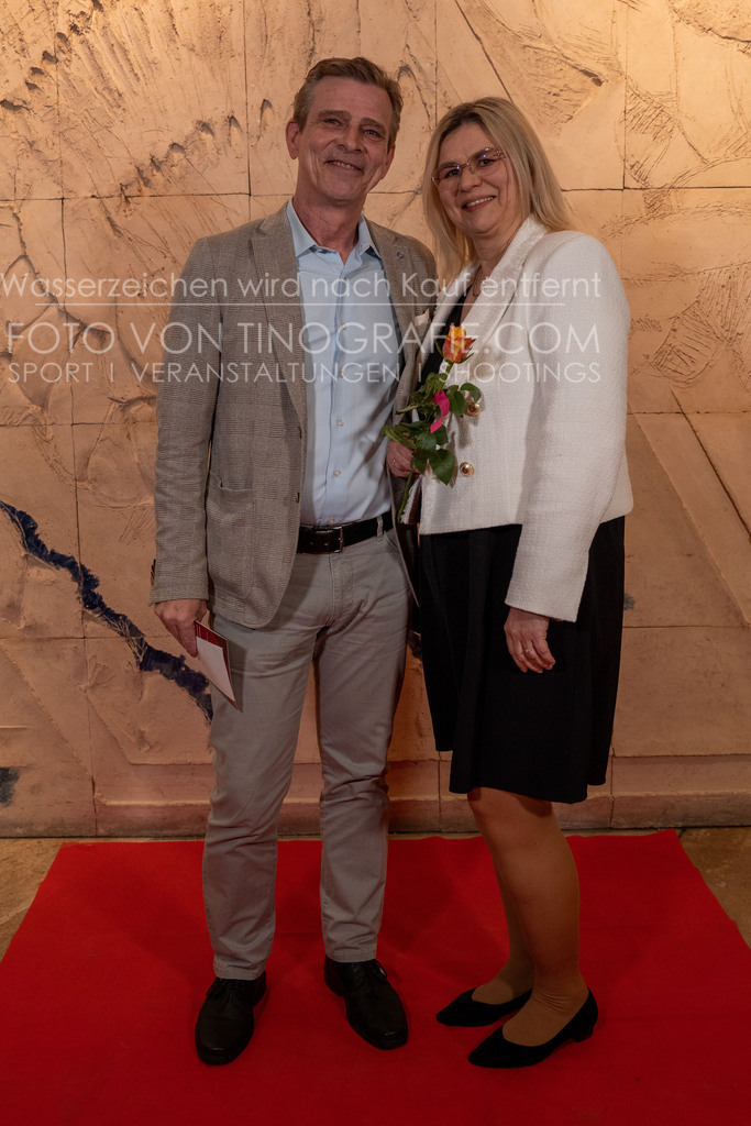 CCC_Frühlingsball_Teppich_byTINOGRRAFIE-101 | (c) TINOGRAFIE.COM