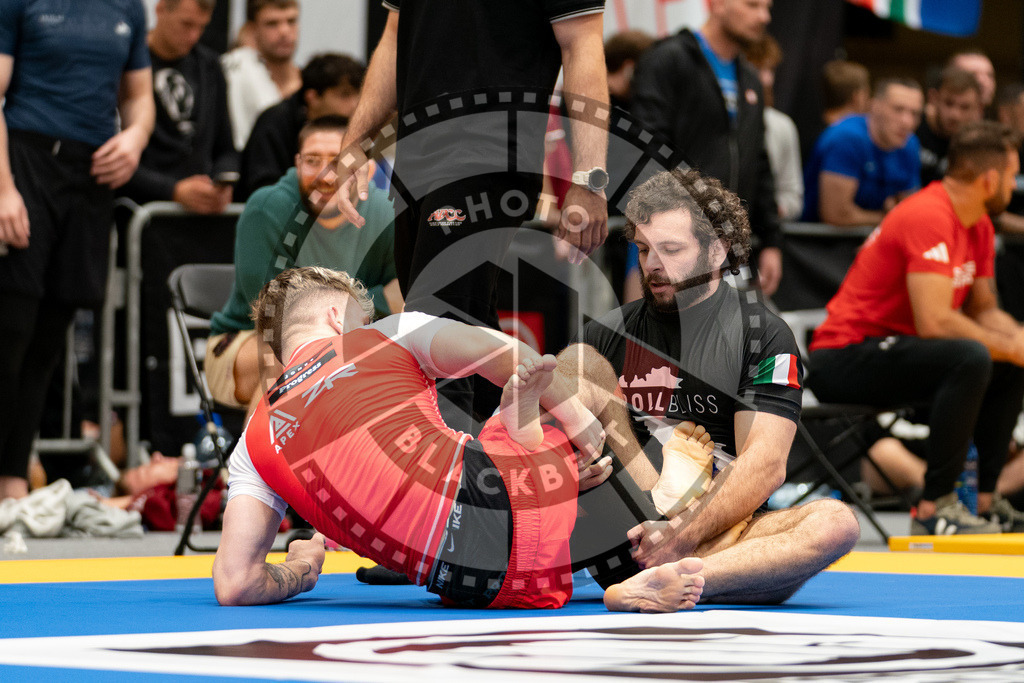 20230916PBB3941 | Fighters compete during the grappling tournement ADCC Trials (European, Middle East and African Championship) in Warsaw, Poland, on September 16, 2023.