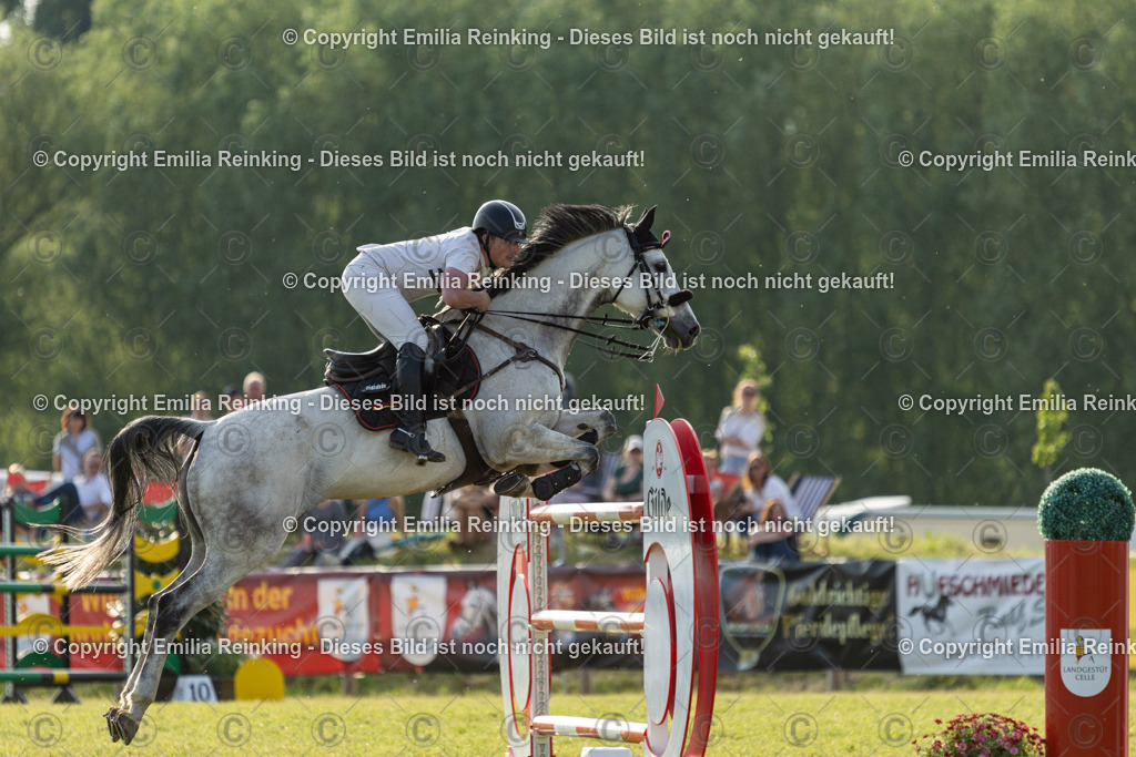 CL5A1062 | Emilia Reinking Fotografie - Realisiert mit Pictrs.com