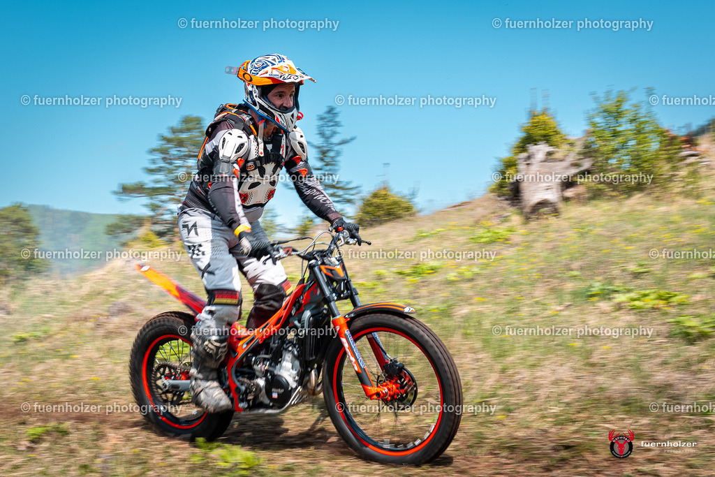 fuernholzer_250501-C1-387 | Fotografische Impressionen von der Red Stag Enduro Extreme by fuernholzer-photography.com. Endurosport in Österreich fotografisch festgehalten von fuernholzer. Auftragsfotografie für Private, Gewerbefotos und Industriefotografie. Eventfotografie, Sportfotografie und Motorsportfotografie. Anbieter von Fotoworkshops, Fototraining, fotografischen Vorträgen und Fotoseminaren.