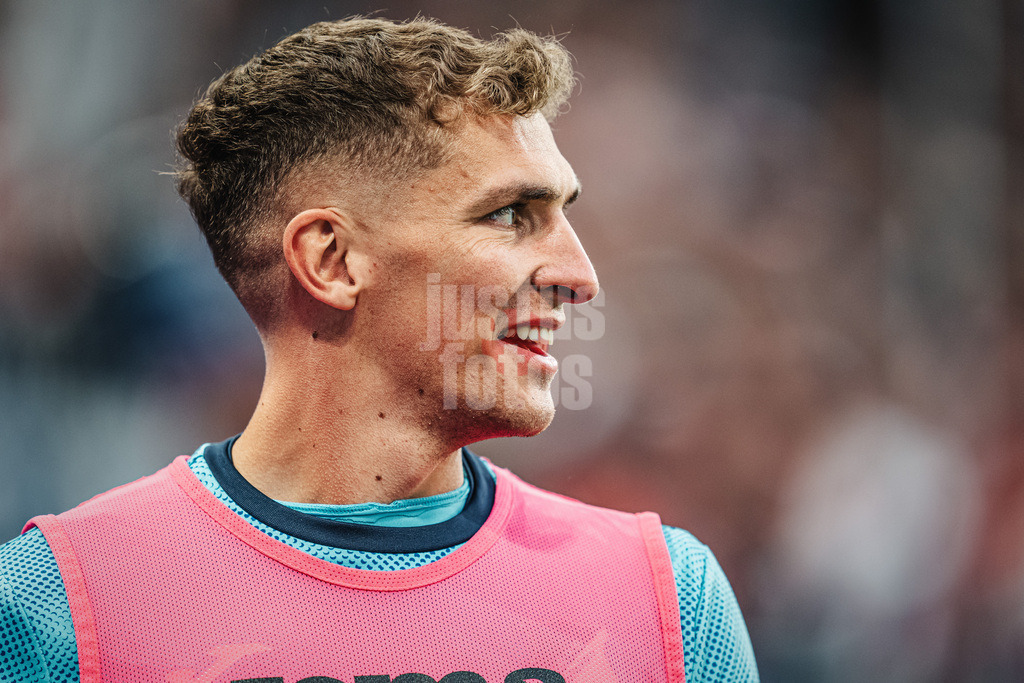 Fußball | Männer | Saison 2025/2026 | 1. Fußball-Bundesliga | 31. Spieltag | Hamburger SV vs. TSG Hoffenheim | 25.04.2026 | Grischa Prömel (#6, TSG Hoffenheim)