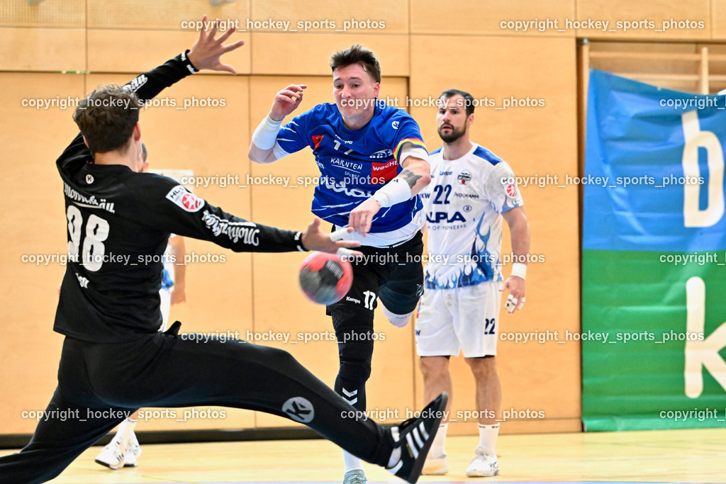 SC Ferlach vs. ALPA HC Hard | #98 MÖSTL Constantin HC Hard, #17 PAVLOV Hari SC Ferlach, #22 BABIC Dejan HC Hard, SC Ferlach vs. ALPA HC Hard, SC Ferlach vs. ALPA HC Hard am 30.04.2024 in Ferlach (Ballspielhalle Ferlach), Austria, (Photo by Bernd Stefan)