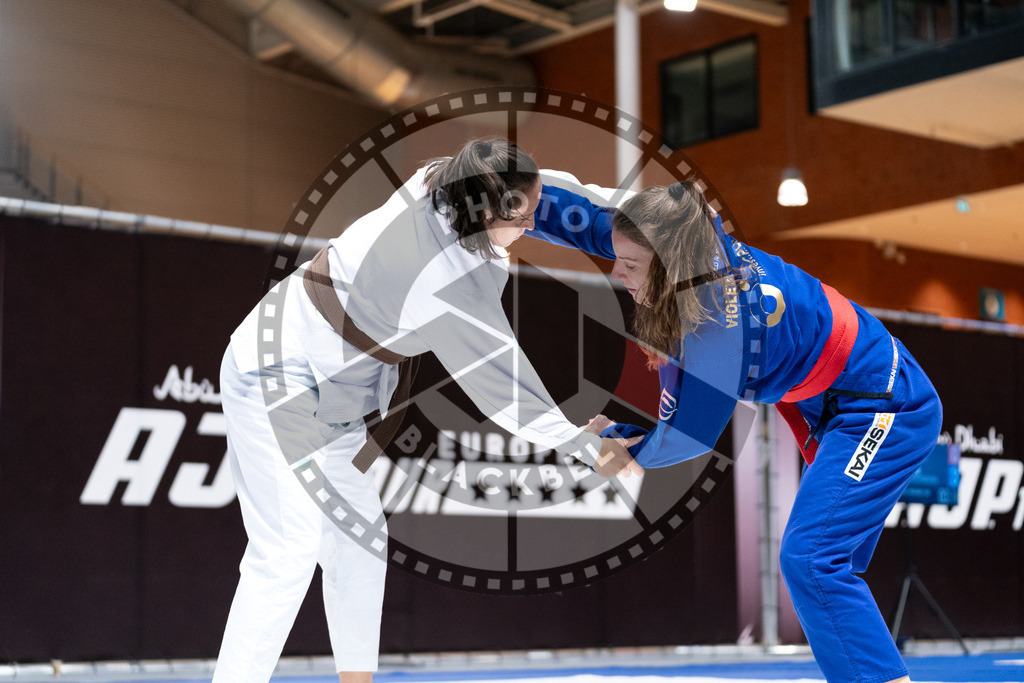 20241012PBB3982 | Athletes compete during the AJP Tour Europe Continental Jiu-Jitsu Professional Championship on October 12, 2024 in Almere near Amsterdam, Netherlands. © Chiara Dazi / photoblackbelt
