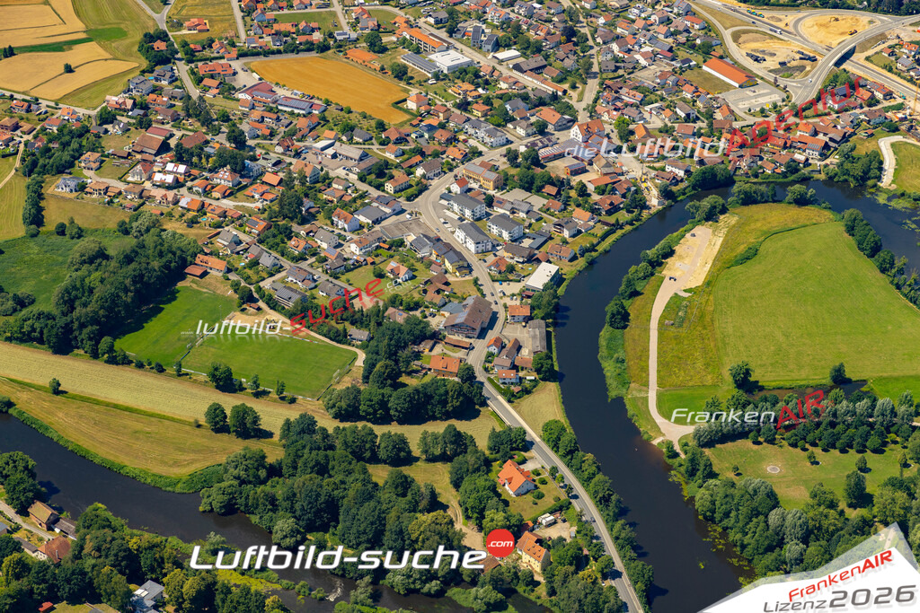 Die Luftaufnahme Mitterdorf - Roding wurde 2022 vom Flugzeug aus (keine Drohne) erstellt. Hohe Auflösung -für große Poster und Wandbilder geeignet - Garantiert!