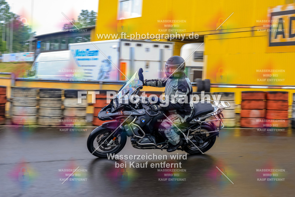 OBK-6068 | Hier findet Ihr Bilder von Touristenfahrten auf der Nürburgring Nordschleife oder von anderen Veranstaltungen die ich besucht habe. Viel Spass beim Durch Schauen 