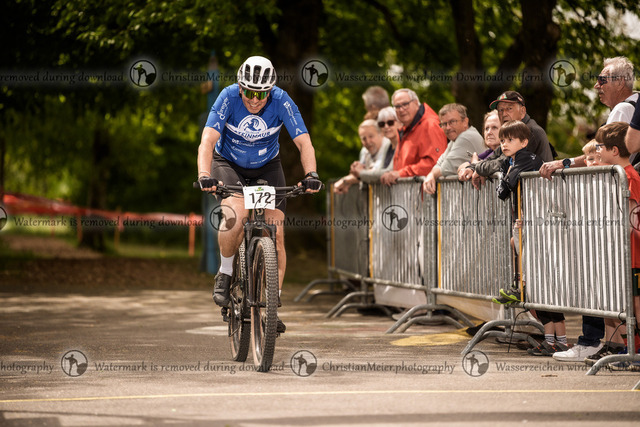 Eierlesen 2026 | Sie wurden bei einem Event oder Sportanlass fotografiert? Hier finden sie ihre Bilder! - Realisiert mit Pictrs.com
