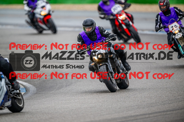 MaZZes_FotoMatrix_240702_6007705_2-100 | INST