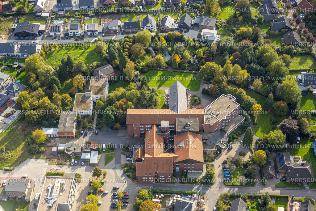 Isselburg241010163 | Luftbild, Augustahospital Krankenhaus Anholt, Anholt, Isselburg, Niederrhein, Nordrhein-Westfalen, Deutschland