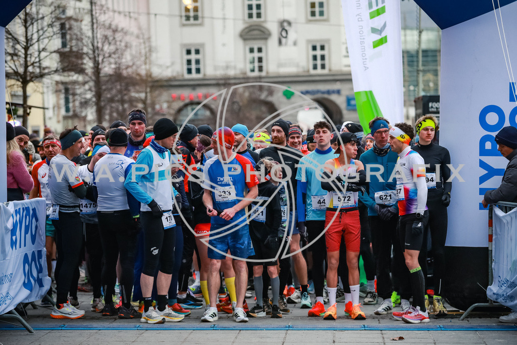 SILVESTERLAUF LINZ 25 | Linz, AUSTRIA, 31. Dezember 25, TRIRUN SILVESTERLAUF LINZ 25 , Image shows: 
Photo: WAPICS / BINDER Manuel