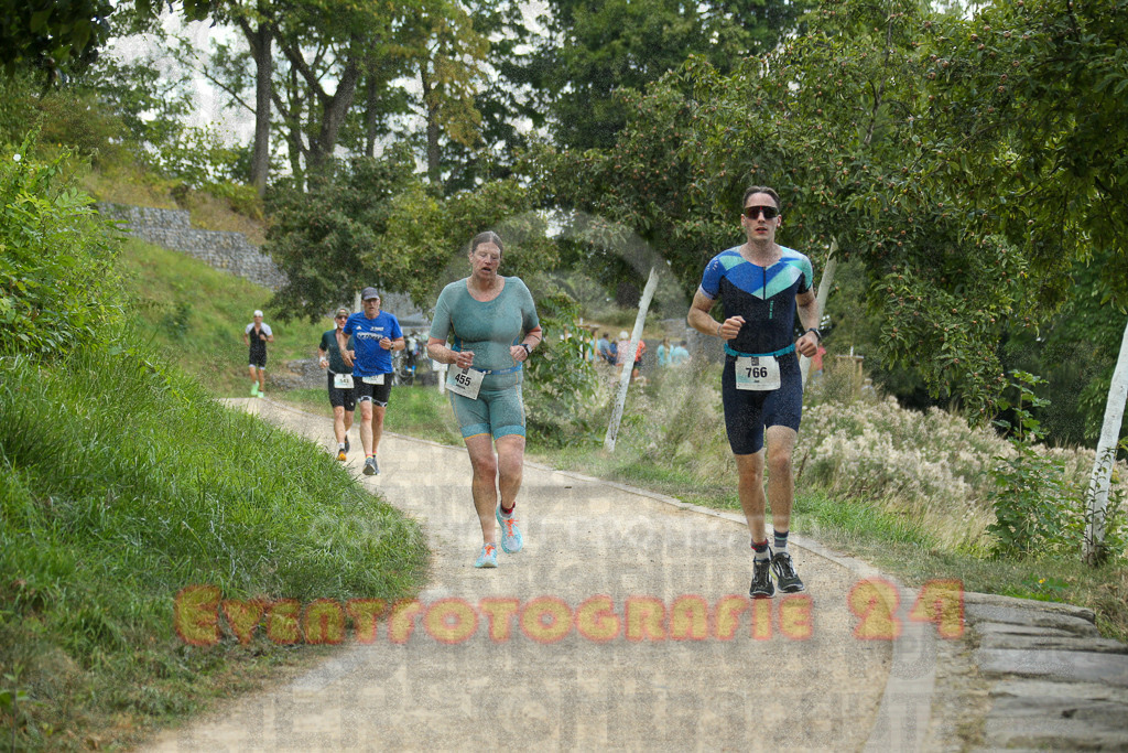 250824_1401_EX1_4623 | Sportfotografie im Rhein-Sieg Kreis, Köln, Bonn, NRW, Rheinland Pfalz, Hessen, etc. Unser Tätigkeitsfeld umfasst den Laufsport vom Volkslauf über den Marathon, Duathlon, Triathon bis zum Ultralauf wie Kölnpfad Ultra oder Schindertrail.