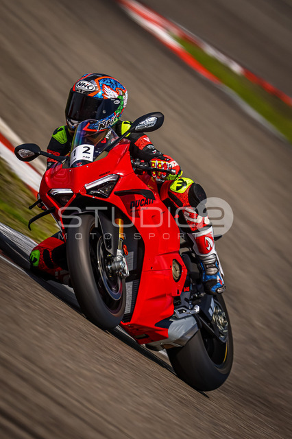 0012-240624_NR-015_12 | Deine Full-Service-Agentur für ✔️Videoproduktionen und ✔️Motorsportfotografie Jetzt Angebot anfragen!