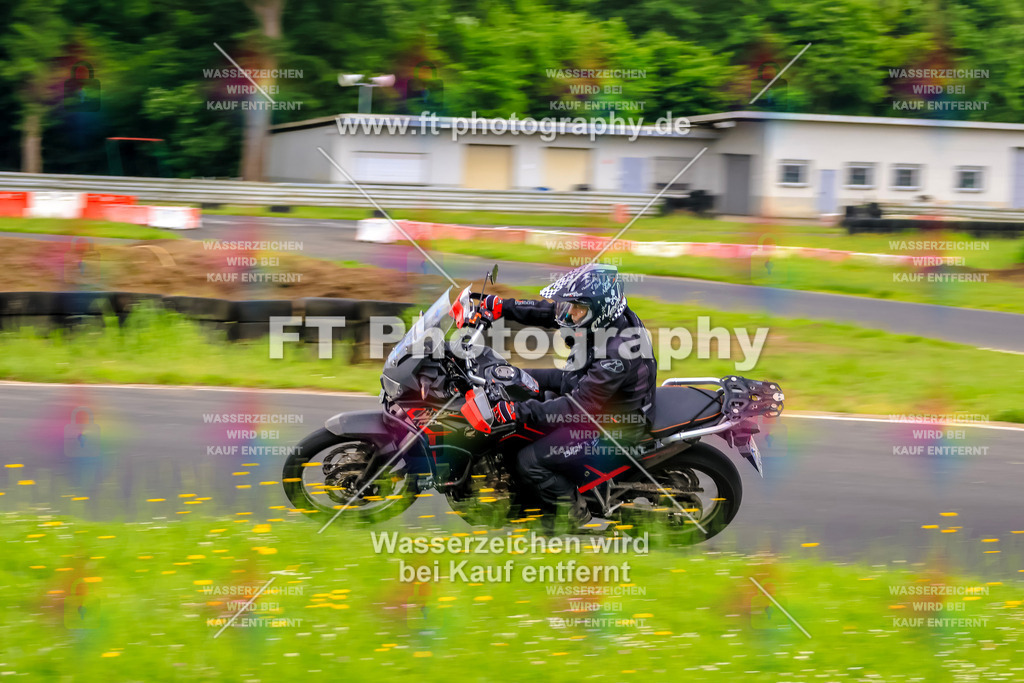 VBK-7191 | Hier findet Ihr Bilder von Touristenfahrten auf der Nürburgring Nordschleife oder von anderen Veranstaltungen die ich besucht habe. Viel Spass beim Durch Schauen 
