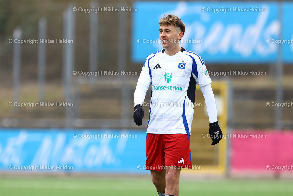 NH_HamburgerSVU21_1FCPhönixLübeck_RegionalligaNord_01032025 | #10 Bilal Yalcinkaya (Hamburger SV U21)Fußball I Herren I Regionalliga Nord I Saison 2024-2025 I 24. Spieltag I Hamburger SV U21 - 1. FC Phönix Lübeck I 01.03.2025 I Stadion Hoheluft