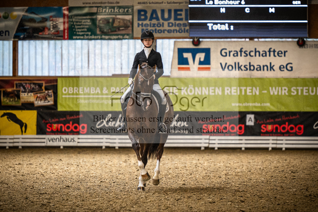 DOS_4028 | Entdecke hochwertige Reitturnierfotos von Foto Oger. Professionell, emotional und authentisch – jetzt Lieblingsmomente im Shop bestellen.Deutschlandweite Turnierfotografie. - Realisiert mit Pictrs.com