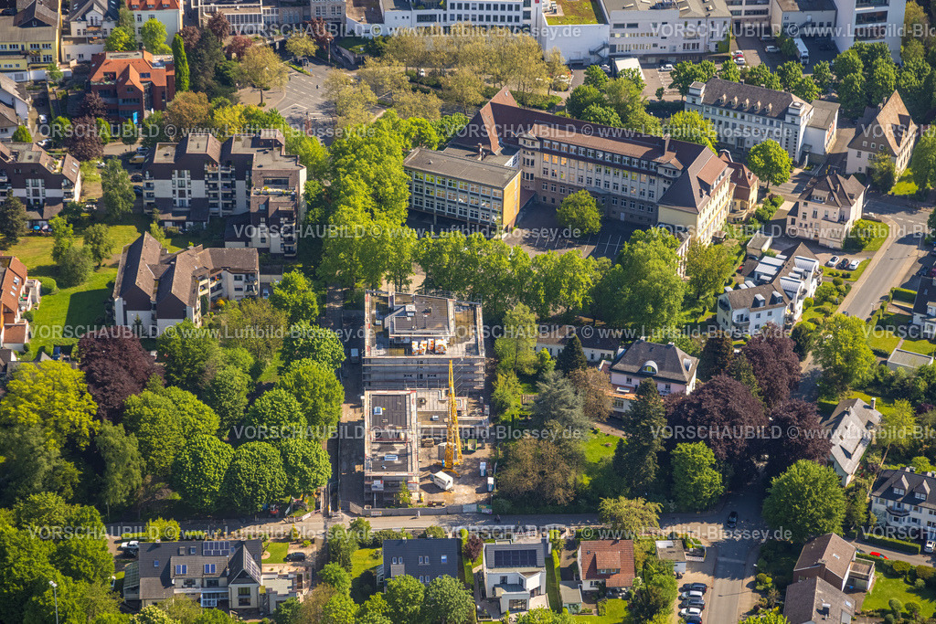 Arnsberg230500234 | Luftbild, Zukunfts und Strategiebüro Goethestraße, Baustelle und Neubau St. Georgs-Pfad, Neheim, Arnsberg, Sauerland, Nordrhein-Westfalen, Deutschland
