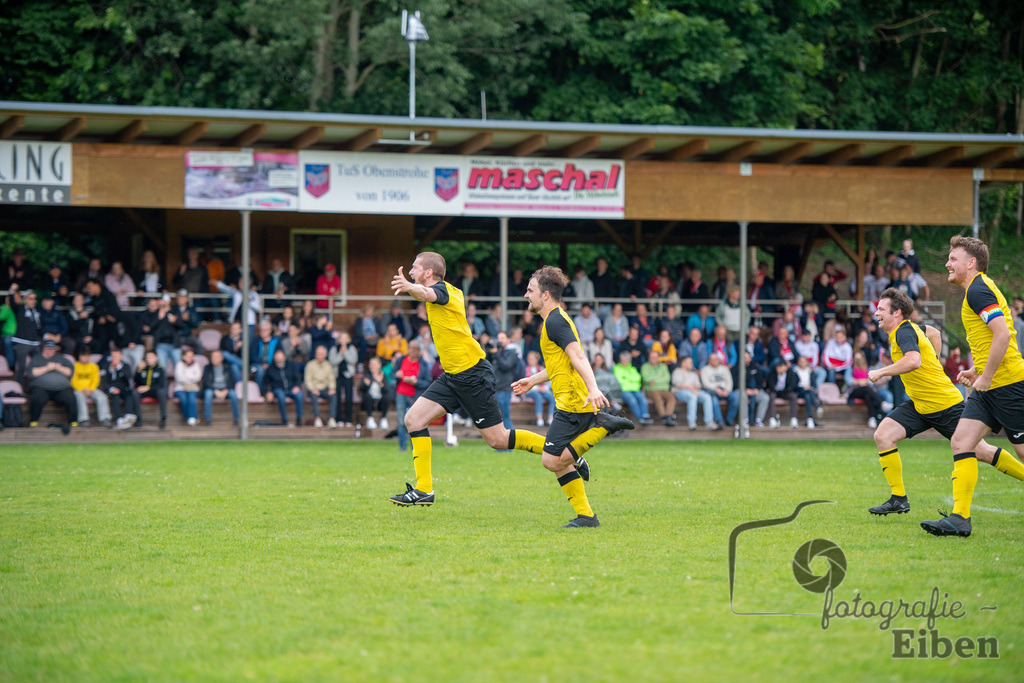 1. FC Ohmstede-SVE Wiefelstede | Herren Kreispokalfinale Jade-Weser-Hunte; 1.FC Ohmestede (gelb) - SVE Wiefelstede (weiß) am 16.06.2024; in Obenstrohe (Plaggenkrugstraße), Photo: Philip Eiben 2024 - Realisiert mit Pictrs.com