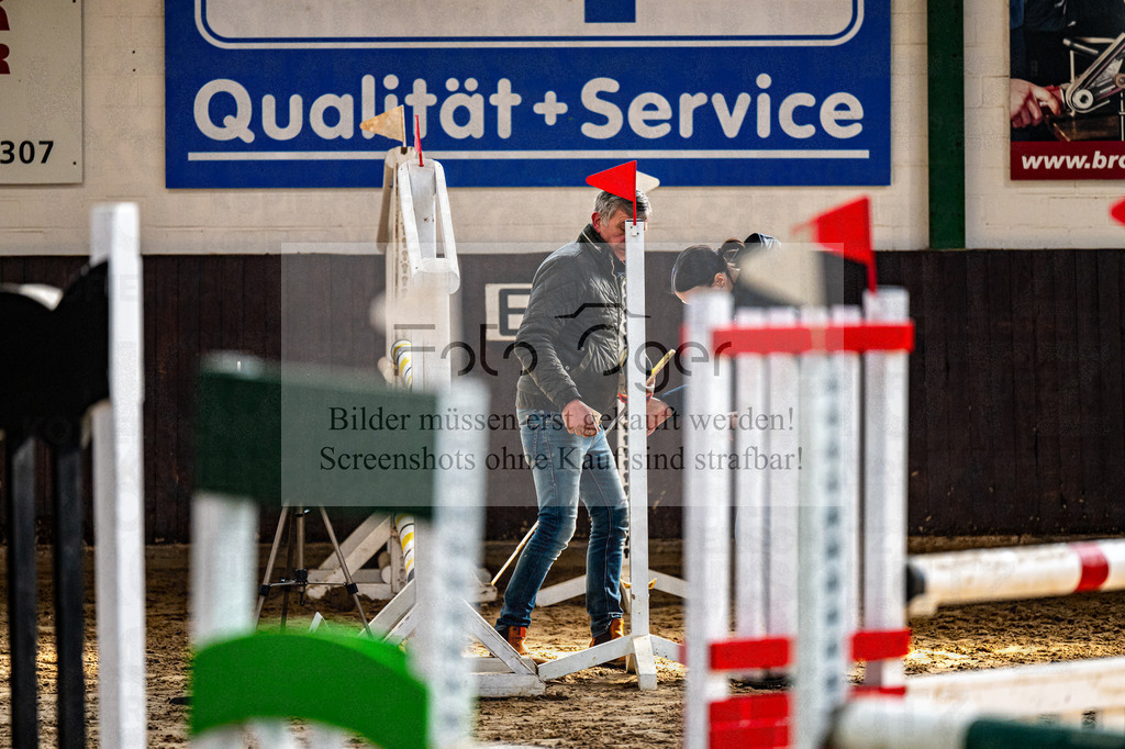 DOS_3419 | Entdecke hochwertige Reitturnierfotos von Foto Oger. Professionell, emotional und authentisch – jetzt Lieblingsmomente im Shop bestellen.Deutschlandweite Turnierfotografie. - Realisiert mit Pictrs.com