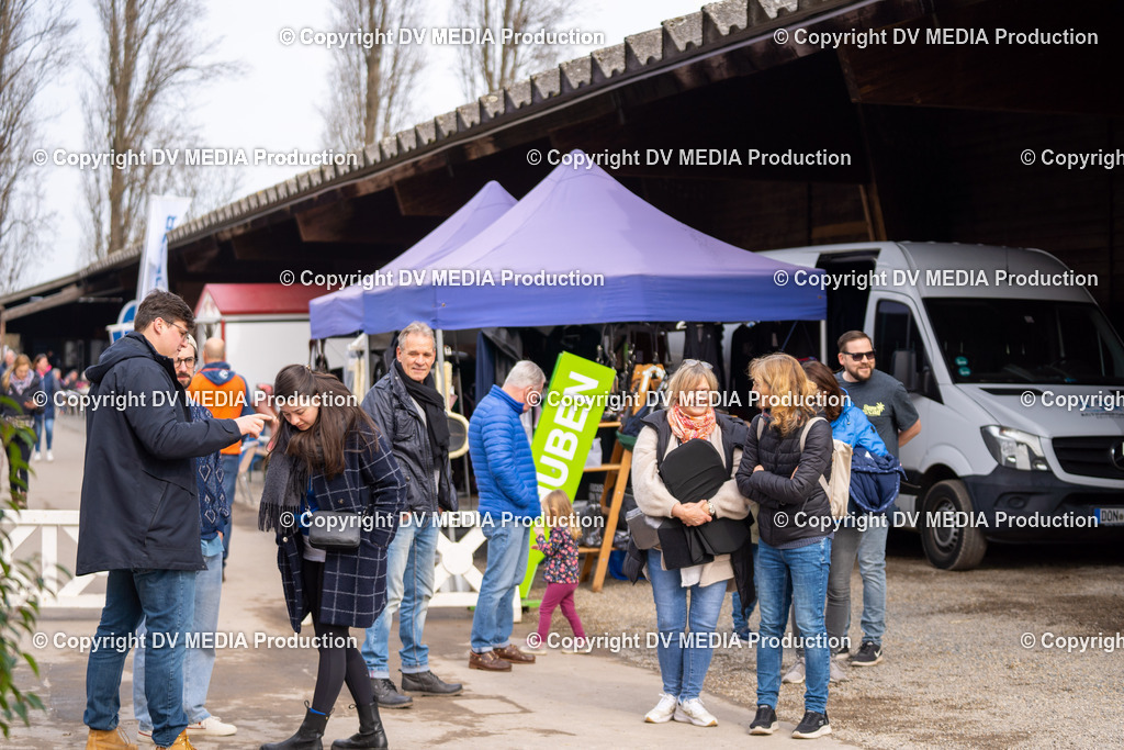 Springen Tag 3-452 | dv-media-shop - Realisiert mit Pictrs.com