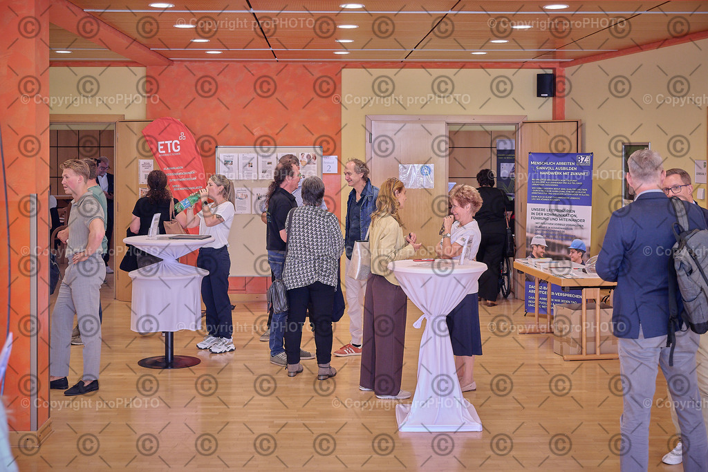 026_202509_EmployerBranding_NZ9_1639 | proPHOTO - Realisiert mit Pictrs.com