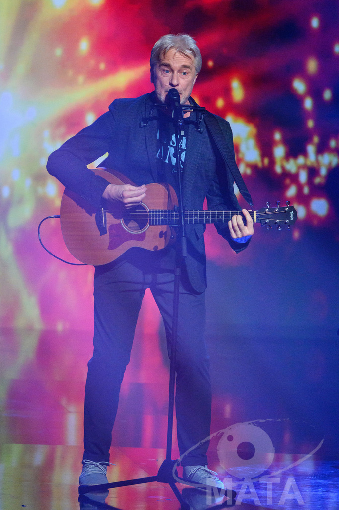 _DWA1407 | Werner Schmidbauer bei '30 Jahre Sternstunden-Gala 2023' in der Frankenhalle. Nürnberg, 15.12.2023 - Realisiert mit Pictrs.com