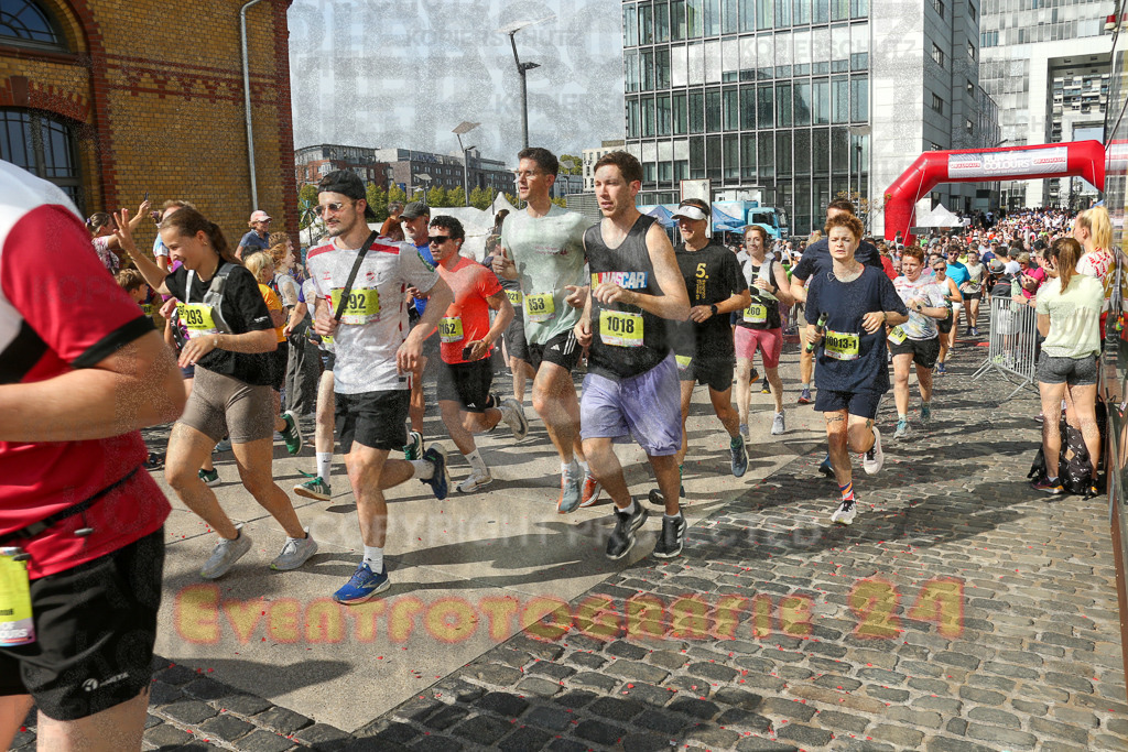 250920_1430_EX1_7285 | Sportfotografie im Rhein-Sieg Kreis, Köln, Bonn, NRW, Rheinland Pfalz, Hessen, etc. Unser Tätigkeitsfeld umfasst den Laufsport vom Volkslauf über den Marathon, Duathlon, Triathon bis zum Ultralauf wie Kölnpfad Ultra oder Schindertrail.