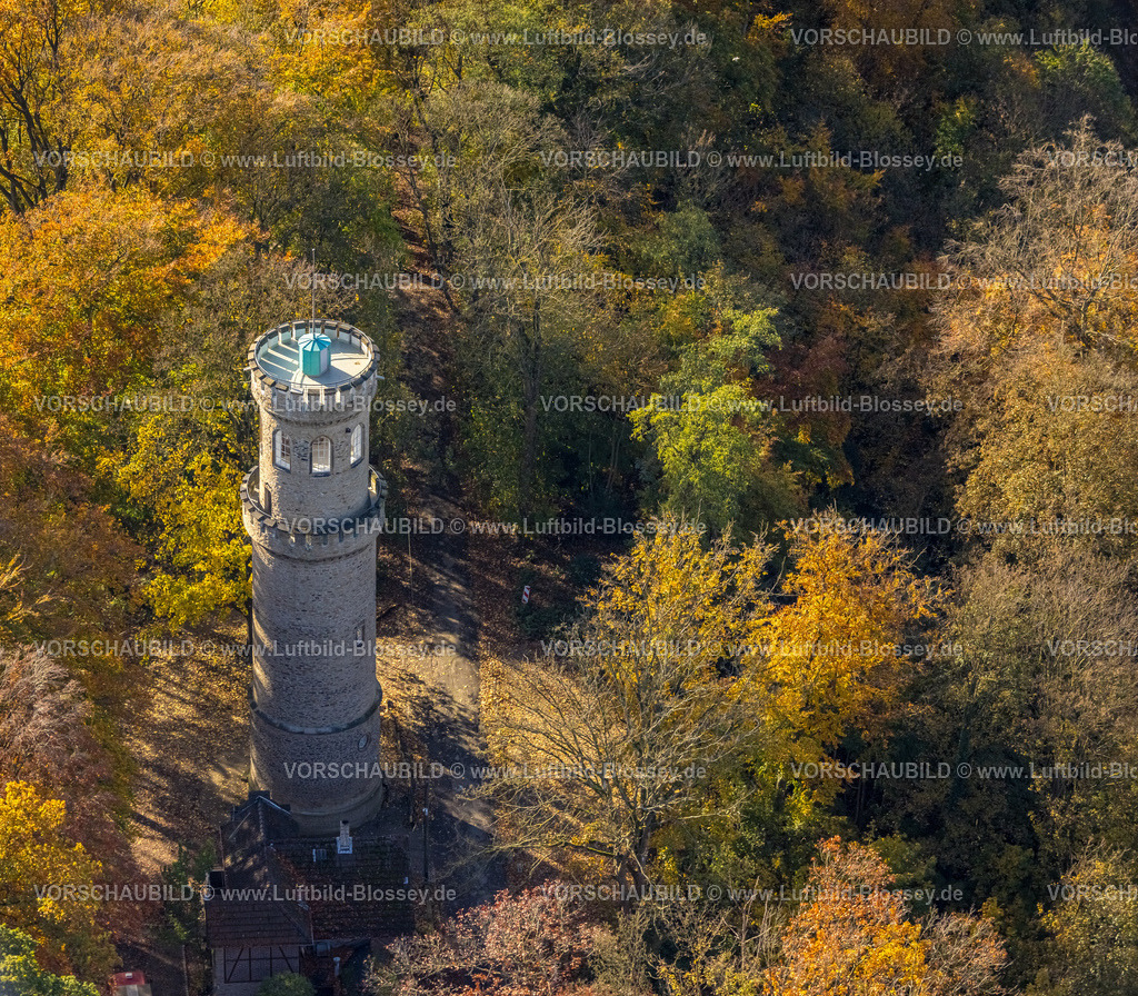 Witten231100936 | Luftbild, Renovierter Helenenturm mit Aussichtsplattform im Herbstwald mit Laubbäumen mit leuchtenden Herbstfarben, Witten, Ruhrgebiet, Nordrhein-Westfalen, Deutschland