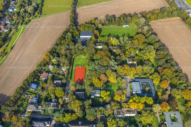 Neukirchen-Vluyn241013200 | Luftbild, Neukirchener Erziehungsverein, zentrales Gelände mit Kinder- und Jugenddorf und Neukirchener Berufskolleg, Hallenbad und Tennisplatz, Heckrathstraße, Neukirchen, Neukirchen-Vluyn, Ruhrgebiet, Nordrhein-Westfalen, Deutschland