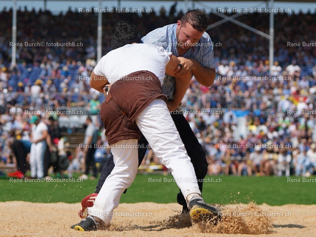 DSC07462 (2) | René Burch leidenschaftlicher Fotograf aus Kerns in Obwalden.  Hier finden sie Sport, Landschaft und Natur Fotografie.
 - Realisiert mit Pictrs.com