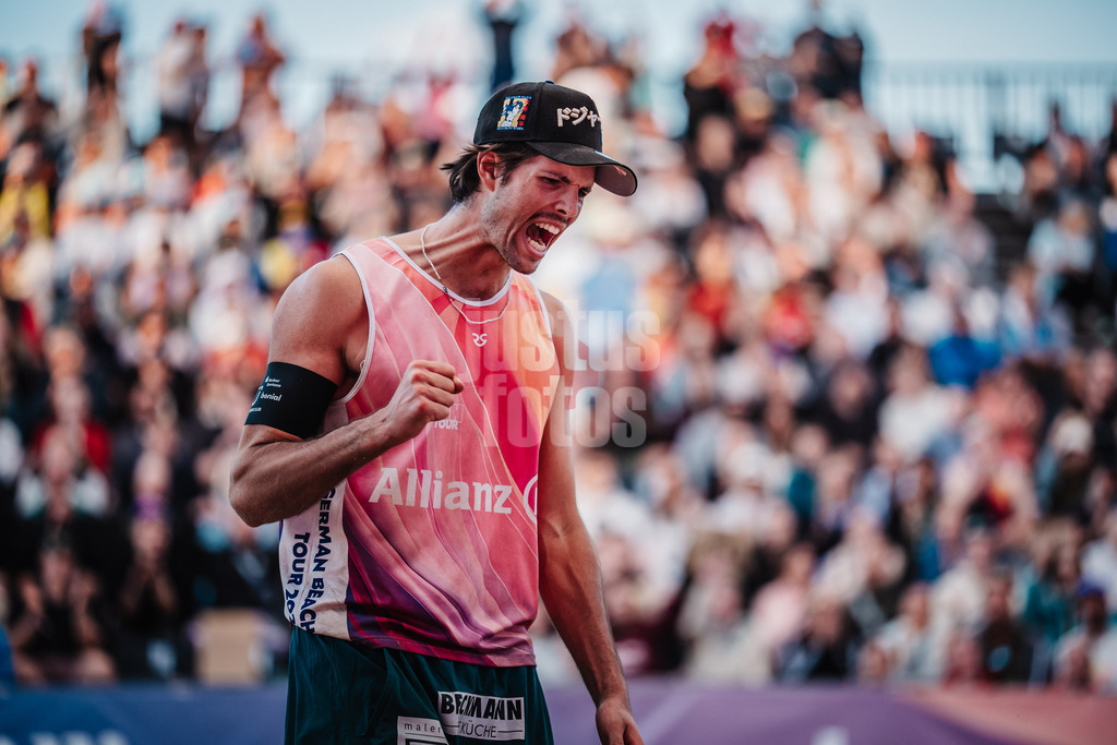 Beachvolleyball | Männer | Deutsche Meisterschaften 2025 Timmendorfer Strand | 05.09.2025 | Niklas Held jubelt