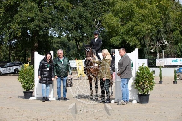 2B4A1364 | pixelfaenger - Realisiert mit Pictrs.com