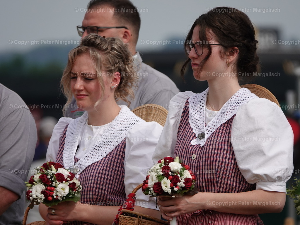 DSC06755 | Schwingen - Realisiert mit Pictrs.com