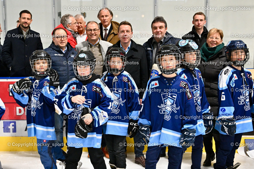 ESC Soccerzone Steindorf 50 Jahr Feier 26.2.2023 | ESC Steindorf NachwuchsESC Steindorf Nachwuchs, Landesrat Sebastian Schuschnig, Landtagsabgeordneter Kärnten Christof Seymann,  DR. Dieter Kalt, ASVÖ Kärnten Christoph Schasché, ÖEHV Präsident Klaus Hartmann, Sportlicher Leiter ESC Steindorf, Bürgermeister Steindorf Georg Kavalar, Nationalrat Erwin Angerer, Obmann ESC Steindorf Hans Tschernutter