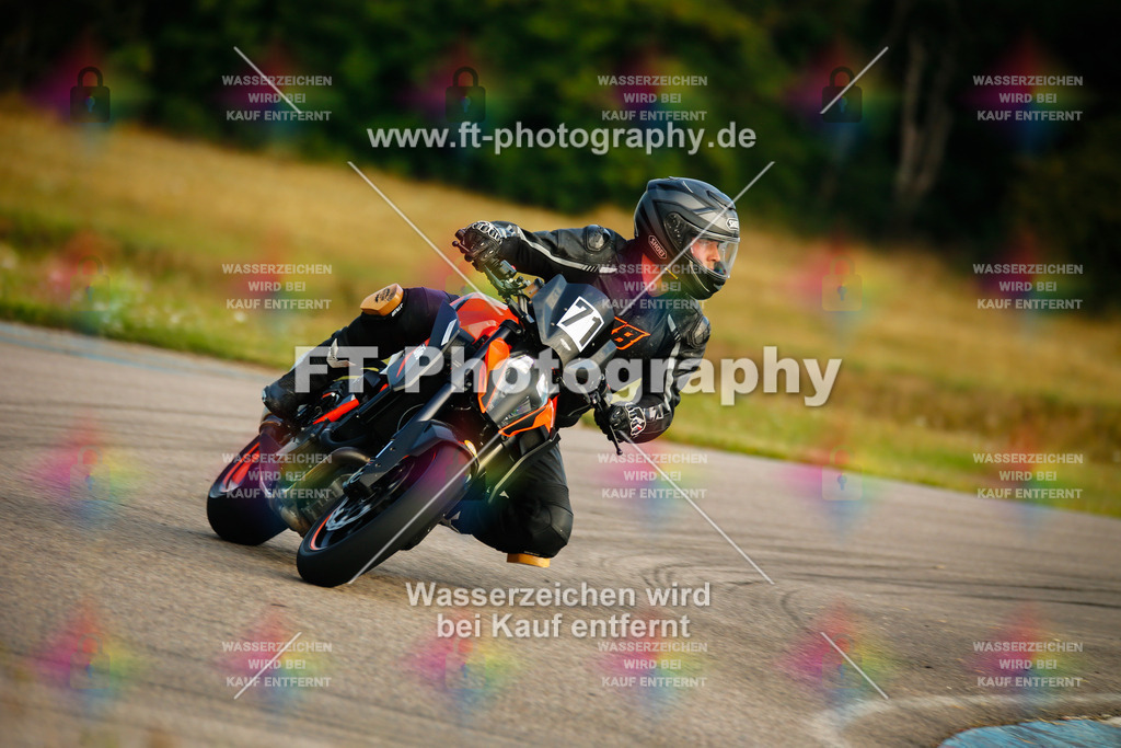 _MOT5232 | Hier findet Ihr Bilder von Touristenfahrten auf der Nürburgring Nordschleife oder von anderen Veranstaltungen die ich besucht habe. Viel Spass beim Durch Schauen 