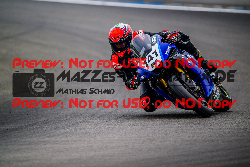 MaZZes_FotoMatrix_240614_6007705_9911 | WEISS