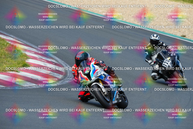 2026_06_18_PBK_12586_LRX | Sportfotografie; SlowMotion; Video; Rennstrecke; Hafeneger; RSE; Speer; Trackday; Motorsportarena; Hockenheimring; Brno; Most; Barcelona; Valencia, Benny; Kaetzmer;