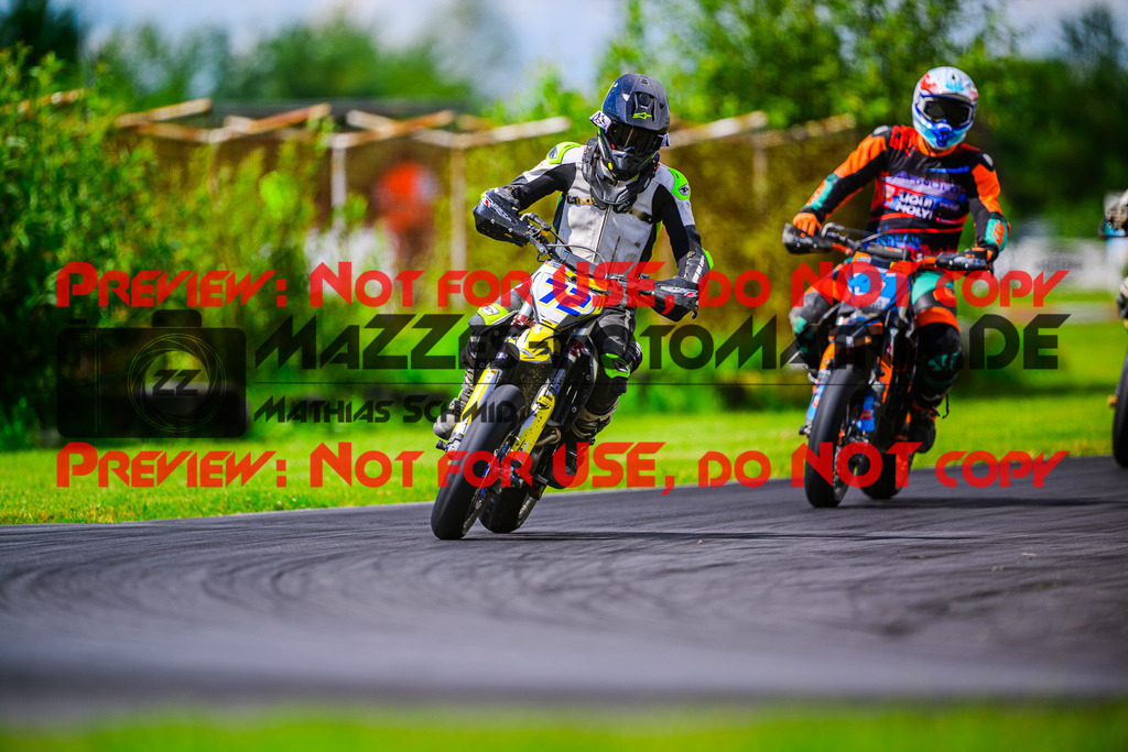 MaZZes_FotoMatrix_240714_6007705_3580 | S3