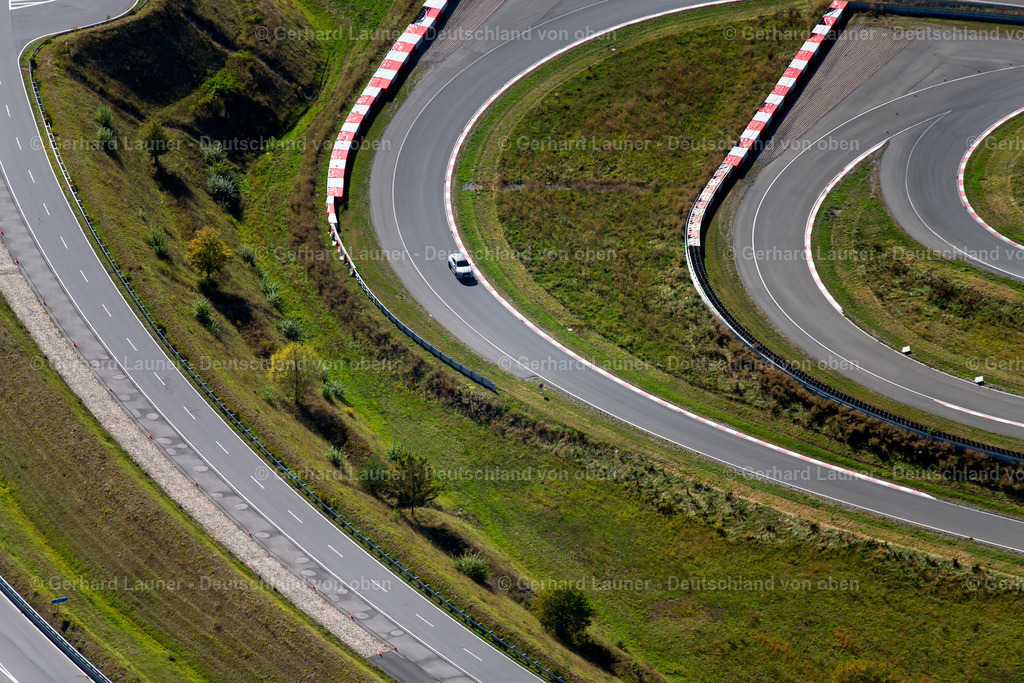 3903163 | Mercedes Teststrecke, Boxberg