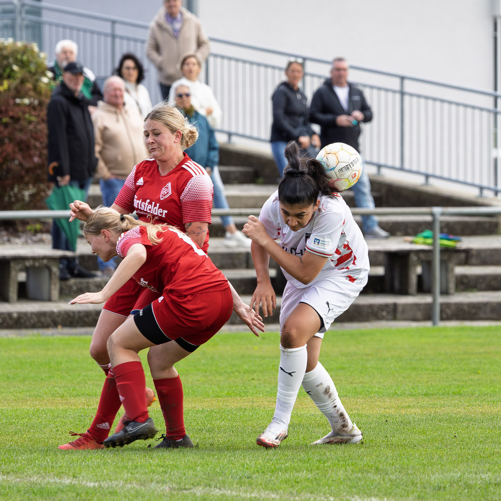HÄRFCH_250914_9034 | FC Härtsfeld 03 vs. 1.FC Heidenheim 1846 II, Fußball, Frauen, Bezirksliga, 2025/2026, 1. Spieltag, 14.09.2025 in Dischingen(Foto: Michael Bulling) - Realisiert mit Pictrs.com