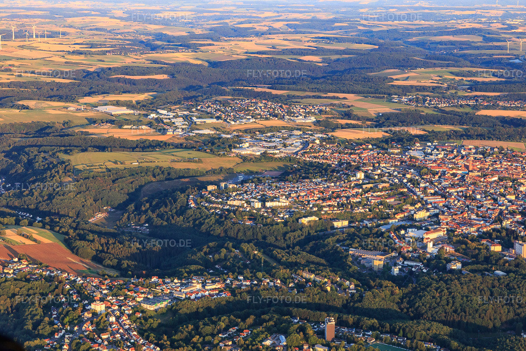 Luftbild: Ortsansicht von Osten in Pirmasens im Bundesland Rheinland-Pfalz in Deutschland. Foto: IMG_109697.jpg vom 06.08.2018 durch Werner Riehm/FLY-FOTO.de