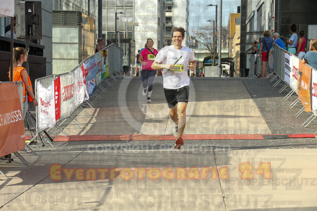 250920_1546_EX1_0639 | Sportfotografie im Rhein-Sieg Kreis, Köln, Bonn, NRW, Rheinland Pfalz, Hessen, etc. Unser Tätigkeitsfeld umfasst den Laufsport vom Volkslauf über den Marathon, Duathlon, Triathon bis zum Ultralauf wie Kölnpfad Ultra oder Schindertrail.